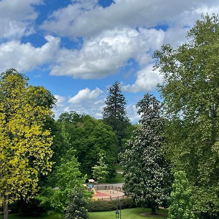 Le Joyau Des Parcs Classe 4 Etoiles Appartement Central Au Calme Avec Terrasse Vichy Buitenkant foto