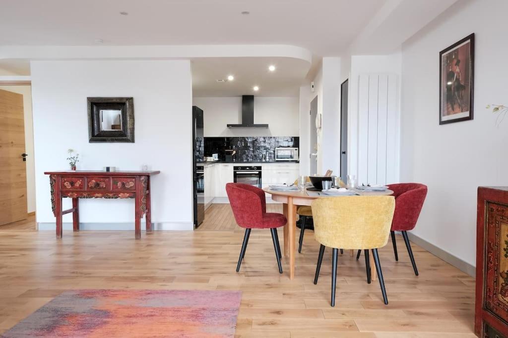 Le Joyau Des Parcs Classe 4 Etoiles Appartement Central Au Calme Avec Terrasse Vichy Buitenkant foto