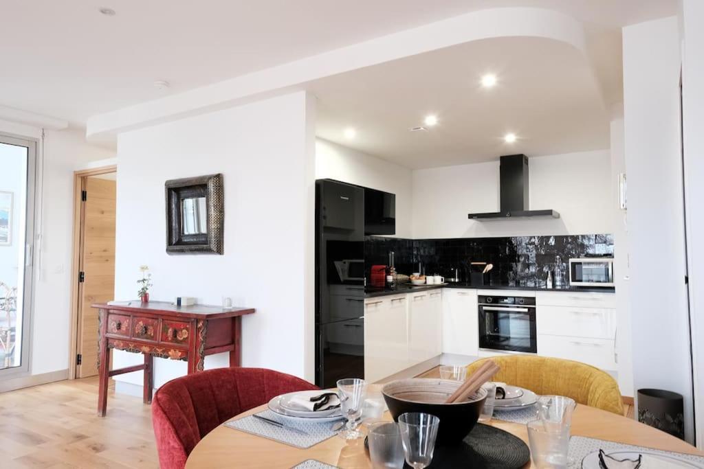 Le Joyau Des Parcs Classe 4 Etoiles Appartement Central Au Calme Avec Terrasse Vichy Buitenkant foto